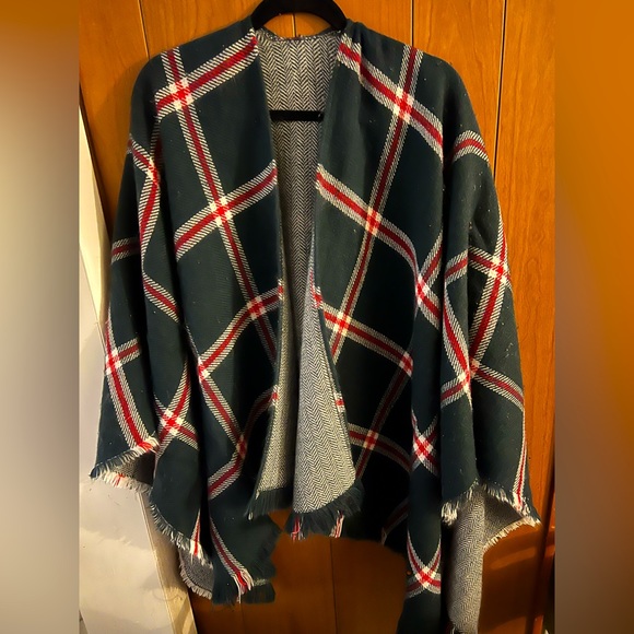 Bass Reversible cape - Picture 1 of 2